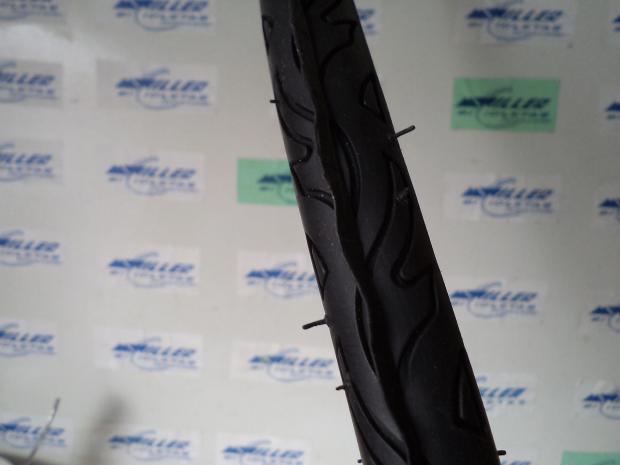 NEUMATICO 700 X 25C CON ALAMBRE H-128 NEGRO