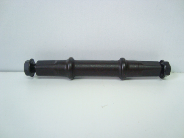 EJE MOTOR PUNTA CUADRADA 3N 