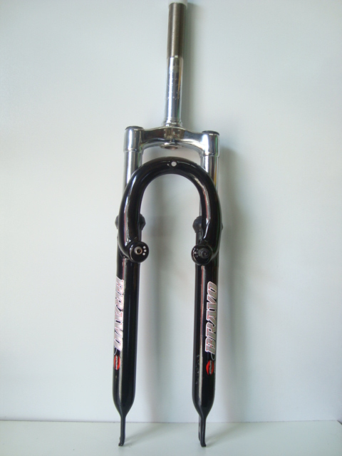 HORQUILLA 26 CH 263 MTB CON HILO 22.2 PARA FRENO V-BRAKE 
